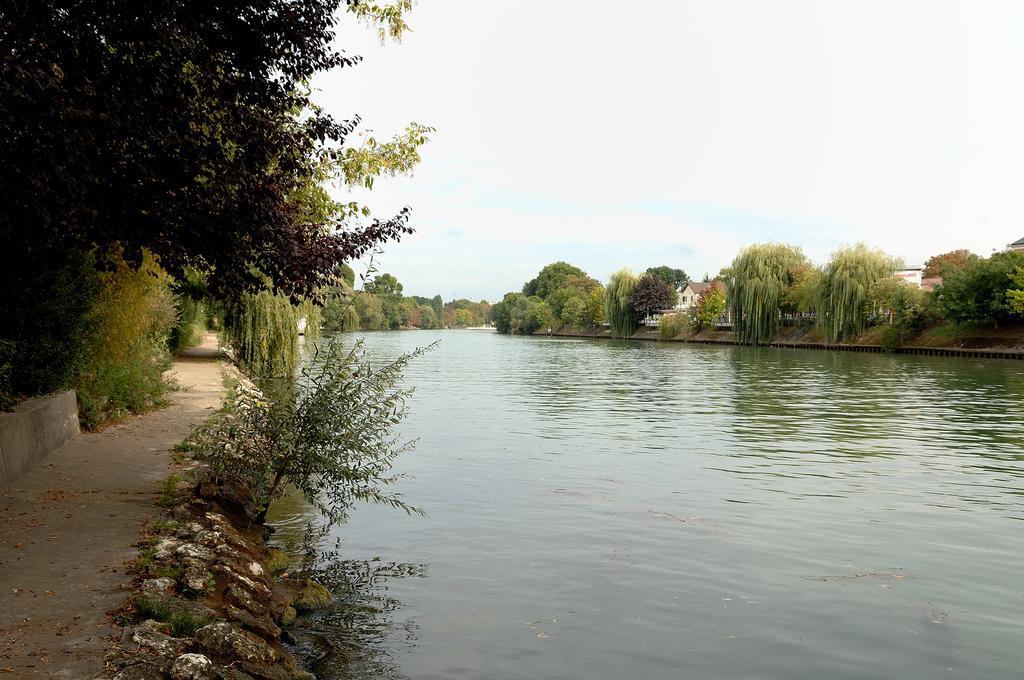 Studios Albri Nogent-sur-Seine Værelse billede